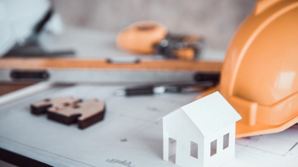 Pourquoi choisir un constructeur de maison individuelle à La Rochelle pour son projet immobilier